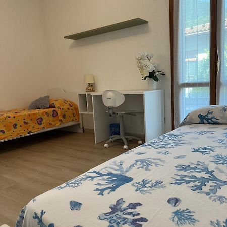 Il Timone Apartment Toscolano Maderno Luaran gambar